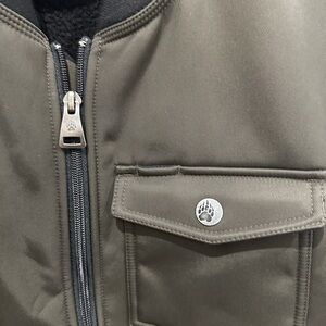 Duluth Trading Co Men's Olive Performance Jacket